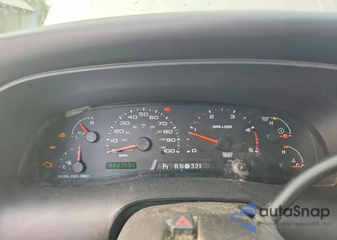 2005 Ford Excursion Limited z USA, uszkodzony, nr VIN 1FMSU43P15EB92435